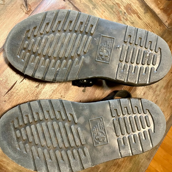 Dr. Martens Clarissa II Quad Leather Studded Gladiator Platform Sandals, Sz 6 - Picture 6 of 6